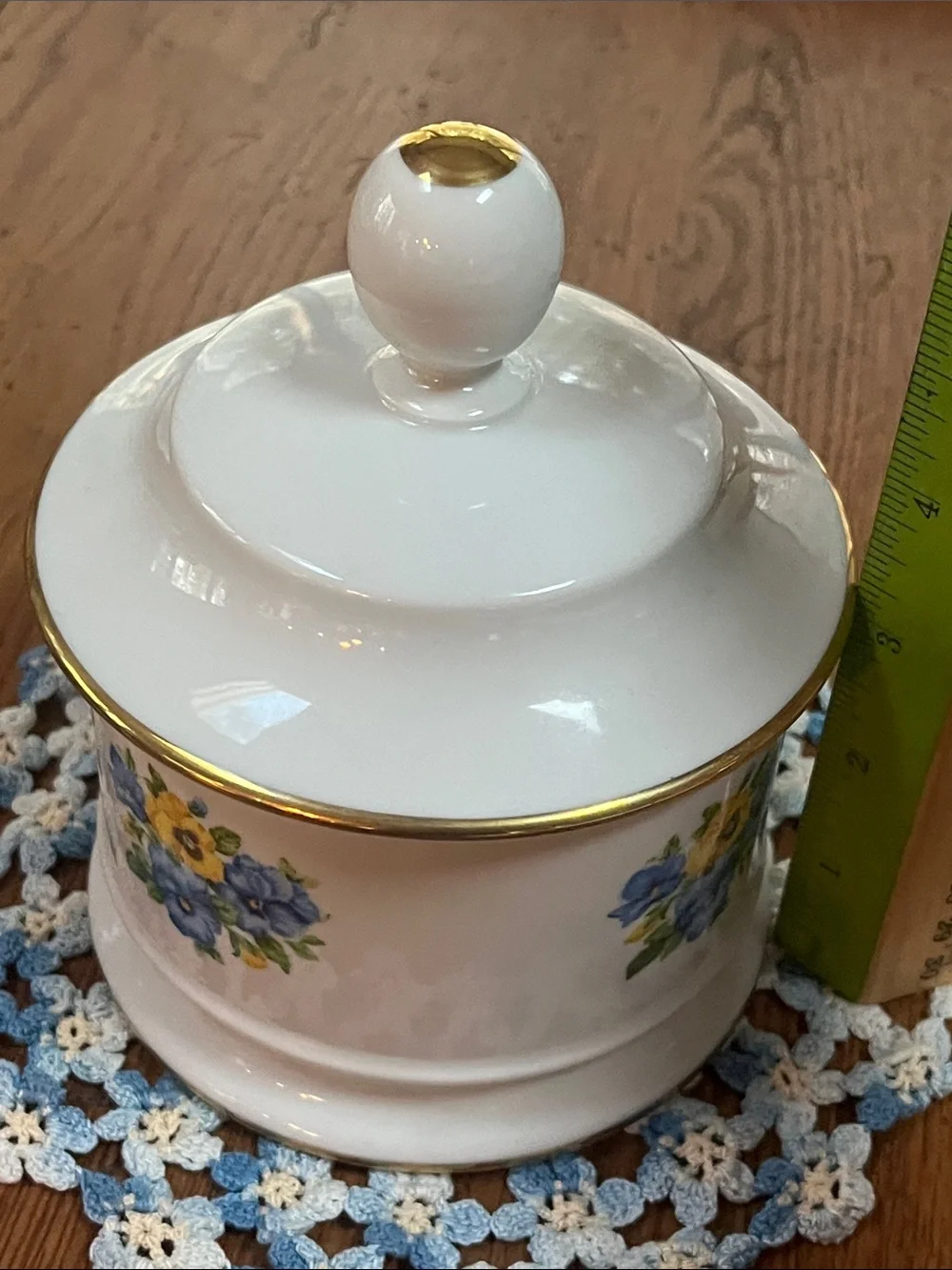 Vintage Kaiser Germany Porcelain Covered Bowl Pansy Floral Fold Trim